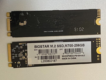 M.2 SSD 裏